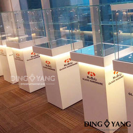 Salón de exposiciones 500X400X1600MM Retail Display Cabinets de vidrio